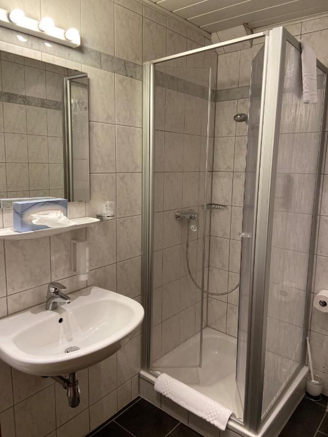 Hotel Bett & Fruehstueck Riedstadt Exterior foto